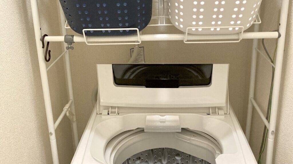 縦型洗濯機ラックで蓋が開かない！よくある原因と応急処置
