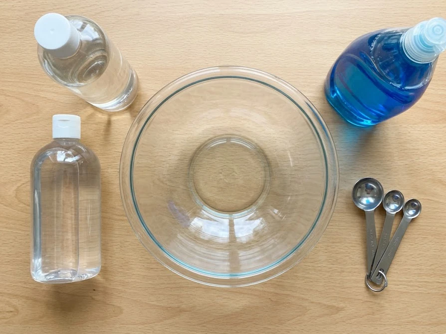 PVA配合の洗濯のりやアリエールなど、ホウ砂なしでスライムを作るために必要な材料と道具